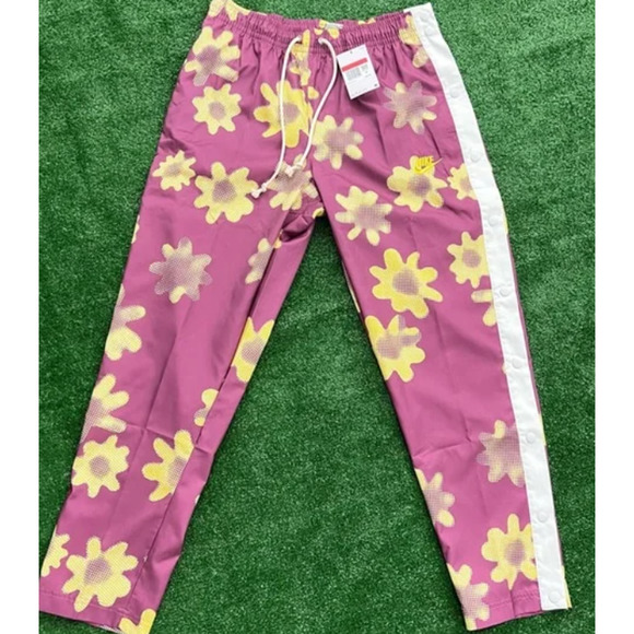 nike sportswear women's printed pants